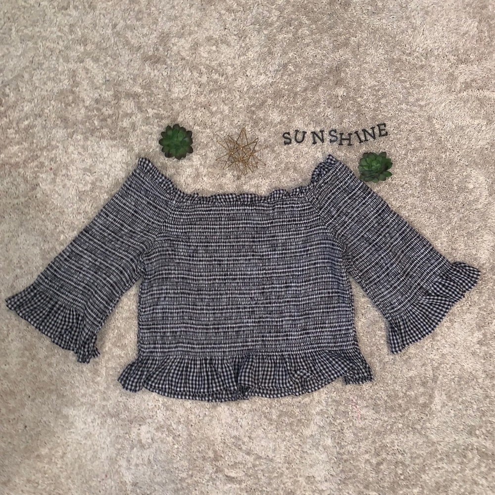 American Eagle Checkered Off the Shoulder